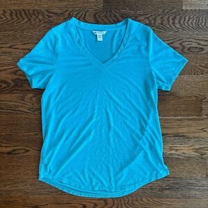 Athleta Teal V-Neck Short Sleeve Tee